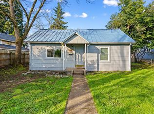 160 B St, Springfield, OR 97477