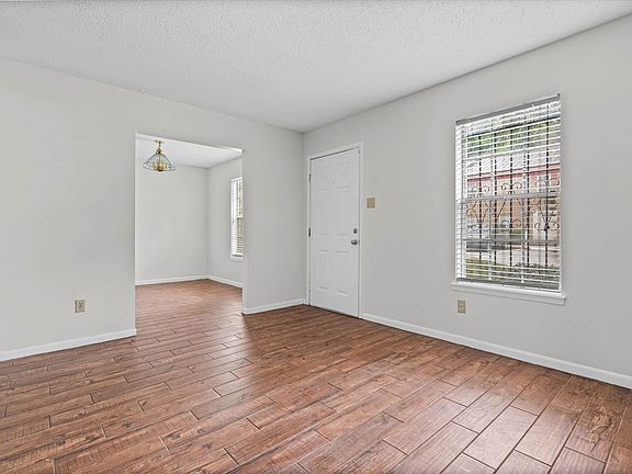 4th image of 4017 Cottage Hill Rd APT 69