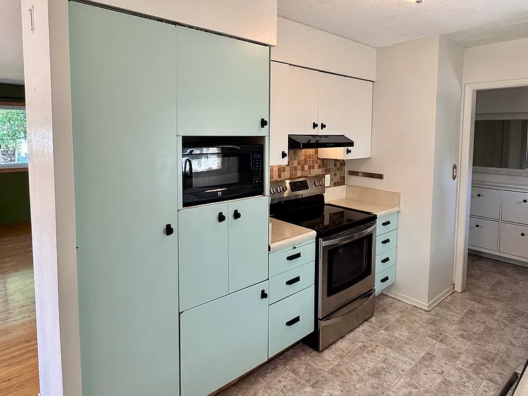 2019 Selkirk Pl — Photo 7