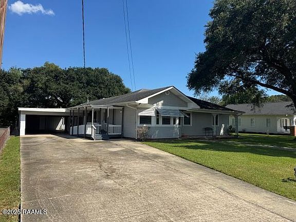 2nd image of 2235 Bushville Hwy