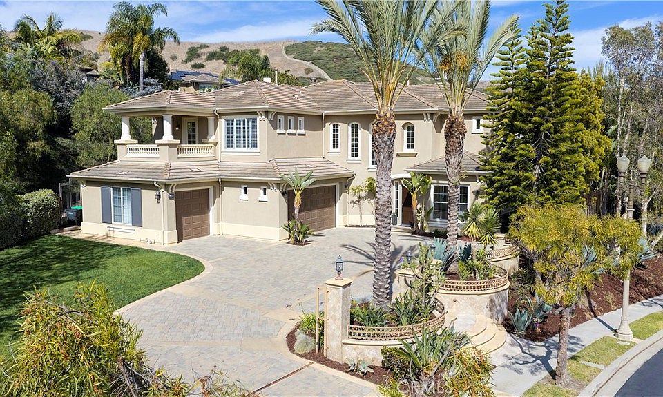 1st image of 6605 Colina Puesta