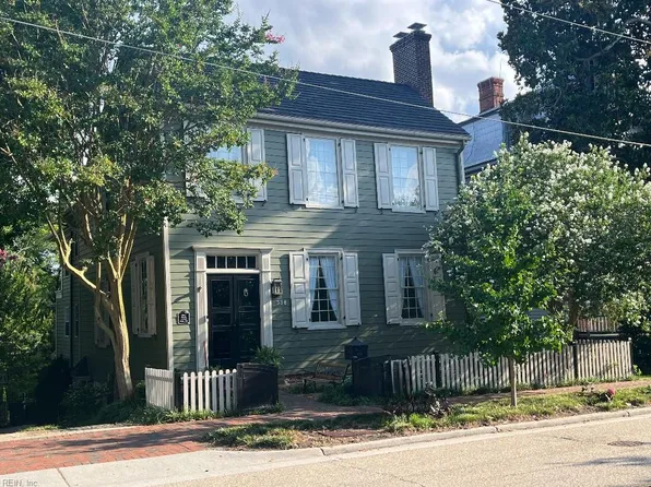 338 S Church St, Smithfield, VA 23430