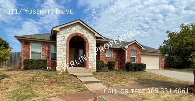1st image of 3117 Yosemite Dr