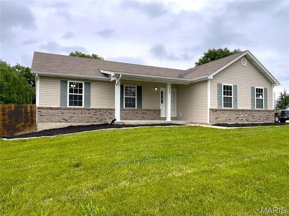 522 Northview Park Ct, Wentzville, MO 63385