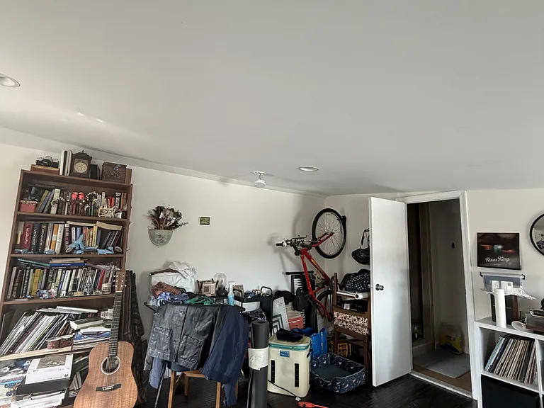 1609 Mount Vernon St #10 — Photo 10