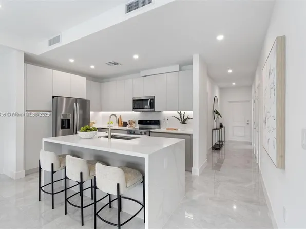 1571 NW 94th Way #11, Coral Springs, FL 33071