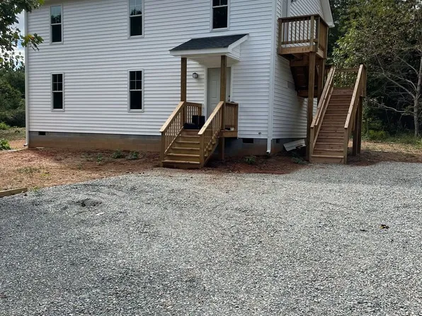 278 Bonbrook Creek Rd, Cumberland, VA 23040