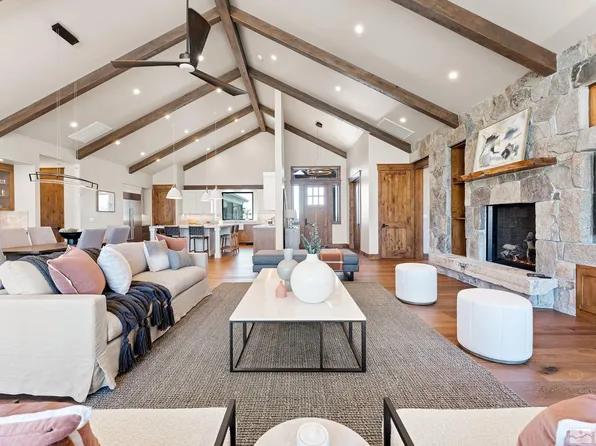 2940 Promontory Loop, Genoa, NV 89411