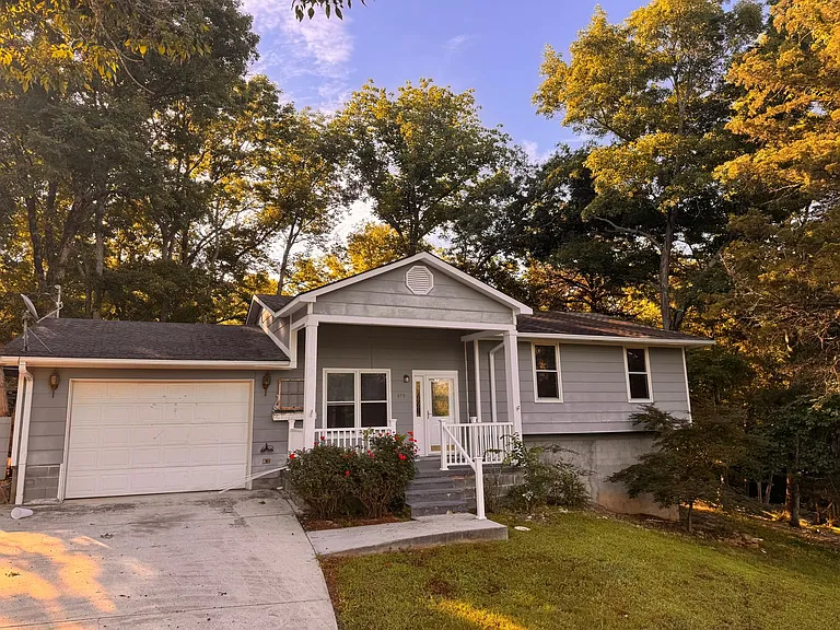 375 Buck Island Dr — Photo 1