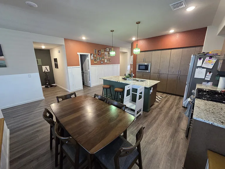 1105 Goldenrod Dr — Photo 10