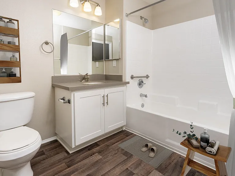 55+ Community - FountainGlen at Valencia — Photo 2