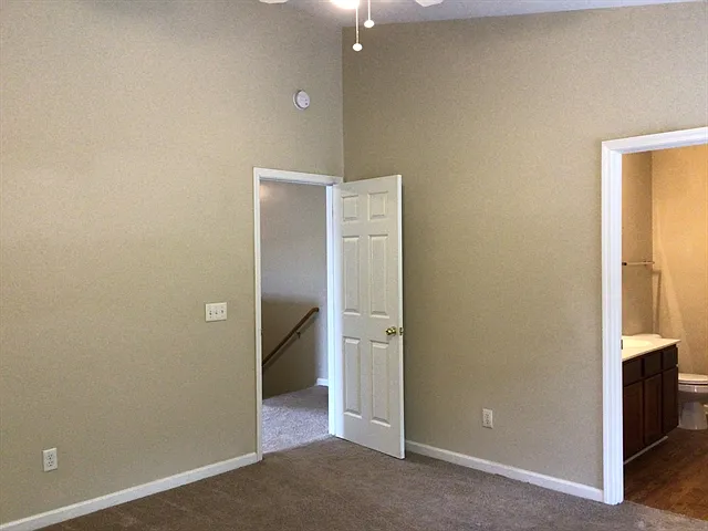250 Border Rd — Photo 13