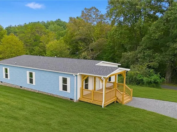 1347 Little Elkin Church Rd, Ronda, NC 28670