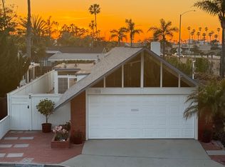 215 Jo Anne Pl, Newport Beach, CA 92663