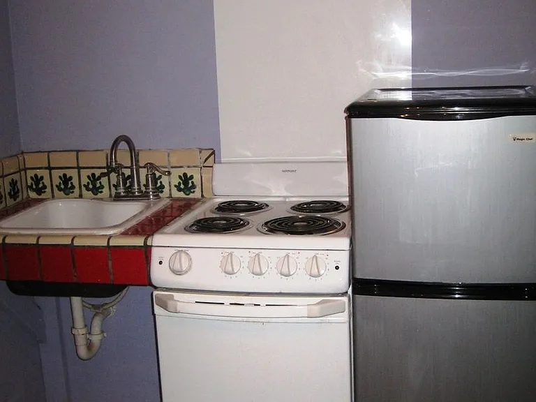 2215 E La Mirada St #B-M — Photo 8
