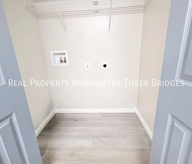 28 Redwood Dr — Photo 6