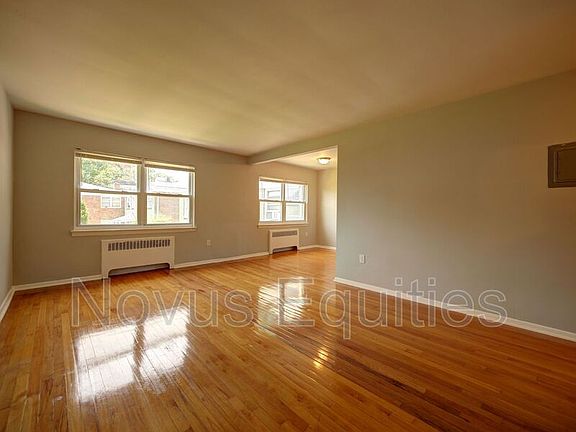 2nd image of 51 Bross Pl APT 26