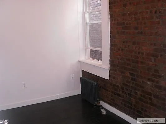 Rented by Magnum Realty Holdings, LLC | media 28