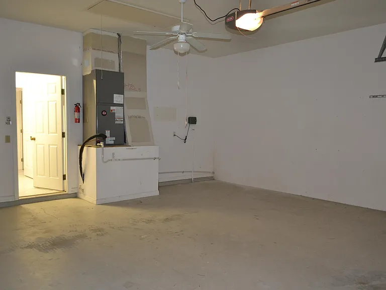 268 W Romany Loop — Photo 32