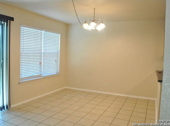 5th image of 9926 Bermuda Palm