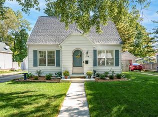 524 Wealthy St, Kalamazoo, MI 49006