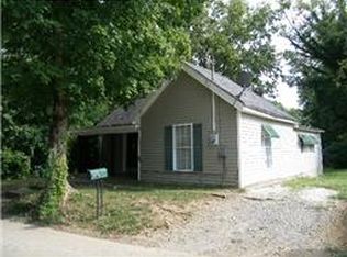 113 W 18th St, Columbia, TN 38401
