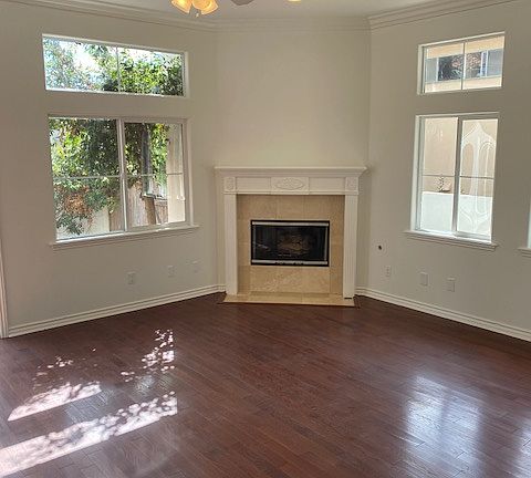 Large Living Room with Fireplace
