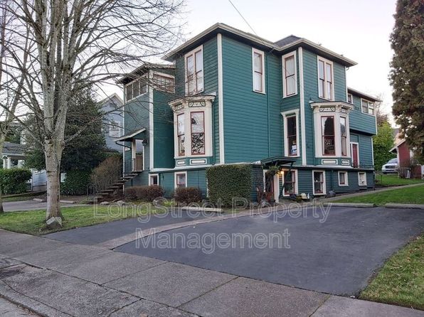 218 NW 21st St #4