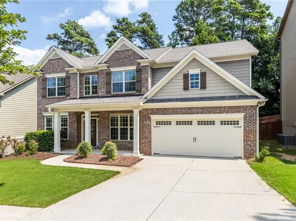 1075 Crescent Ridge Dr, Buford, GA 30518