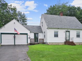 563 Roosevelt Trl, Windham, ME 04062