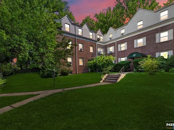 140 Englewood Ave #5B, Teaneck, NJ 07666