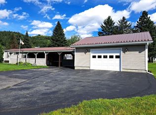 22 Route 145, Colebrook, NH 03576