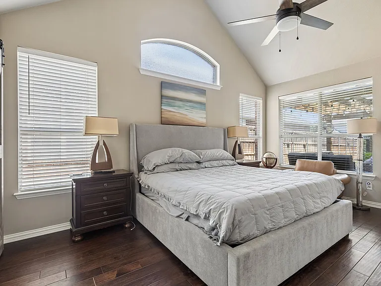 4227 Republic Dr — Photo 11