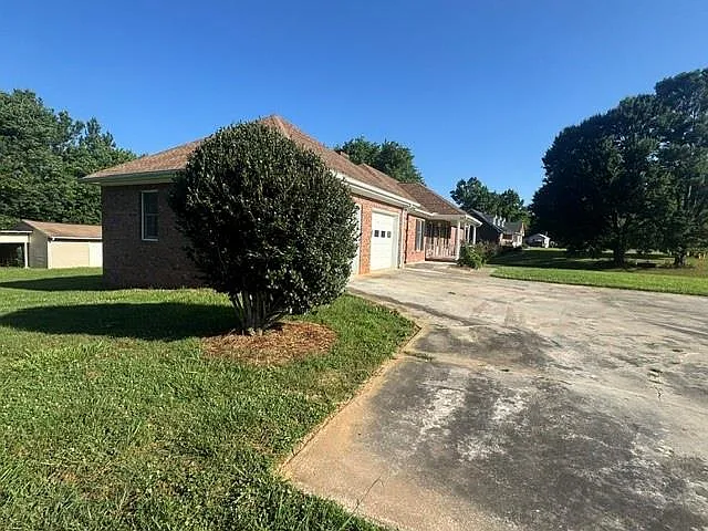 5677 Bentley Rd — Photo 26
