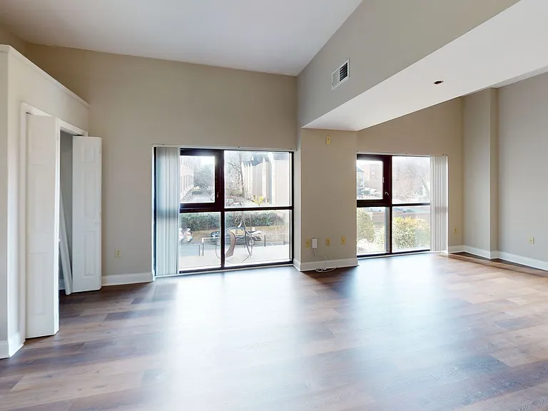715 N Church St #212 — Photo 13