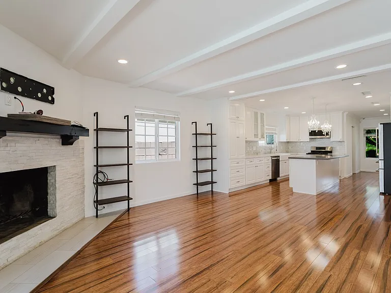 17419 Blackhawk St — Photo 25