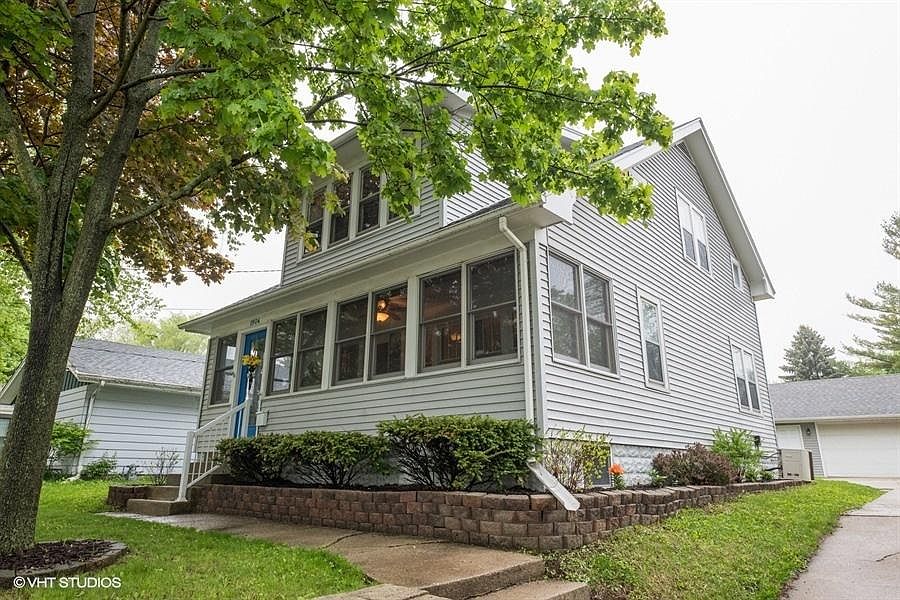 1st image of 1904 Paradise St