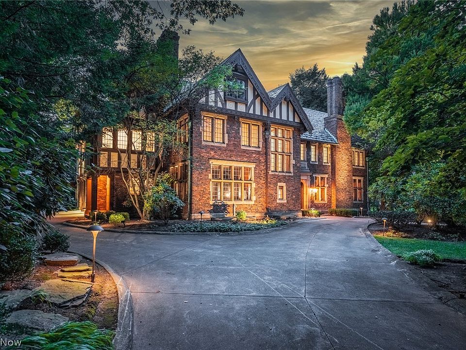 298 Corning Dr, Bratenahl, OH 44108 Zillow