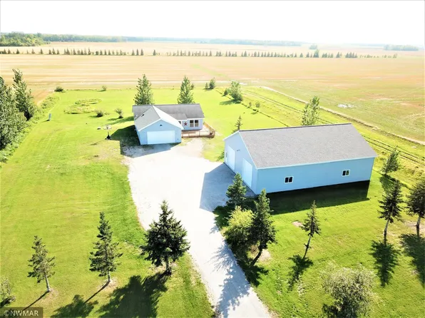 57816 348th St, Roseau, MN 56763