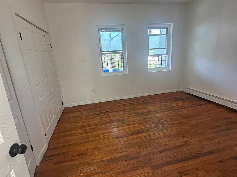 135 Eaton Pl #1 — Photo 3