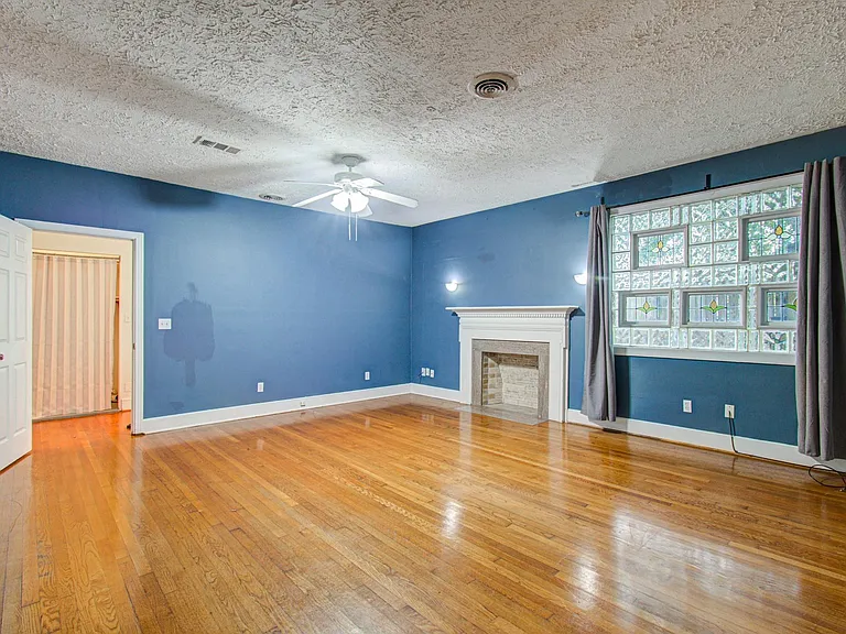 5419 Gulfton St #G — Photo 5