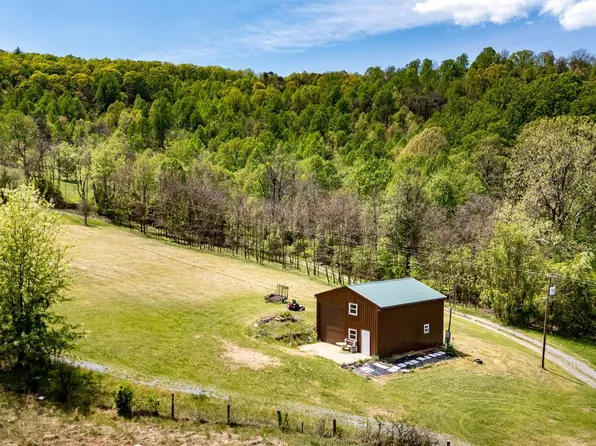 1797 Cubbage Hollow Rd, Stanley, VA 22851