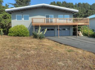 1801 NW Bayshore Dr, Waldport, OR