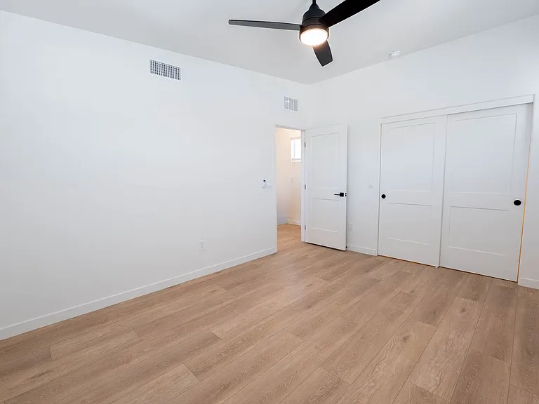 1300 N Rook Ave #7 — Photo 13