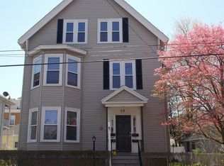 29 Ocean Ave APT 2, Salem, MA 01970