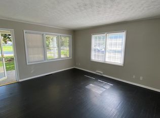 4830 Redwing Way, Lynnview, KY 40213