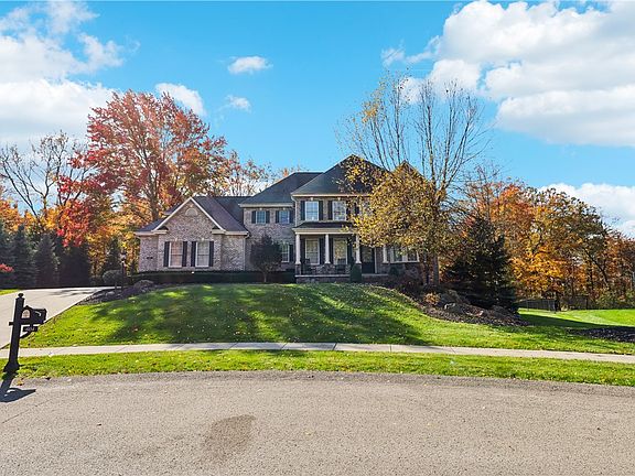 4th image of 604 Boxwood Dr
