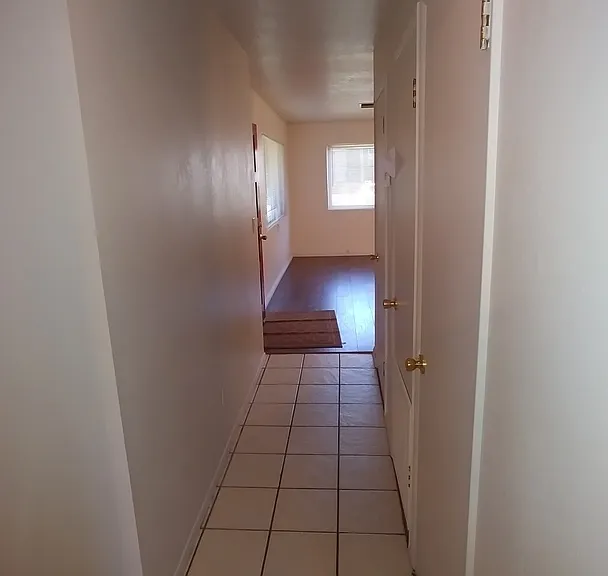 4184 Sherwood Ct — Photo 8