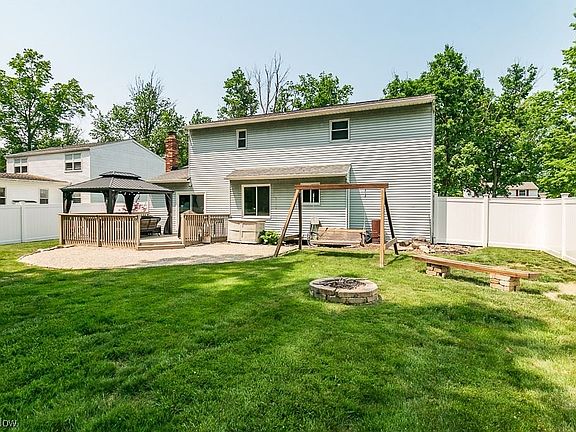 4th image of 6813 Sutherland Ct