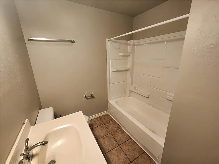 2714 Whitis Ave #ABC — Photo 19